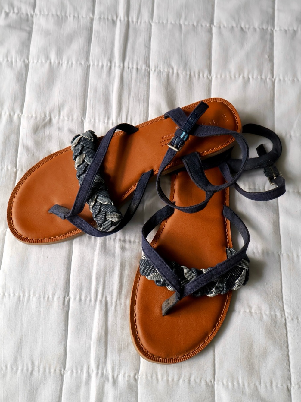 Toms Navy Braided Strap Leather-Base Sandals